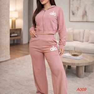 Yoga Women's Pink Track Pants & Hoodie Set